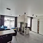 Apartment Smart Grunwaldzka 240 *