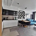 Apartment Smart Grunwaldzka 240 *