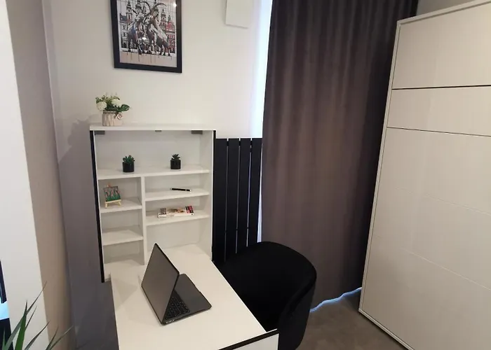 Smart Grunwaldzka 240 *